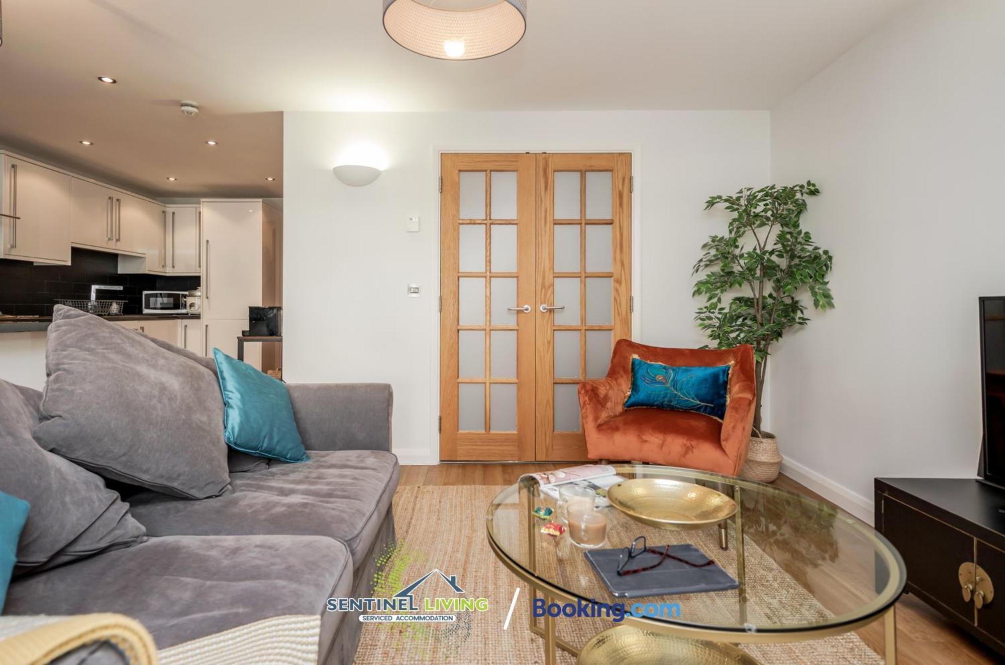 Windsor Flat 2 Bed By Sentinel Living With Free Wifi And Parking Apartman Kültér fotó